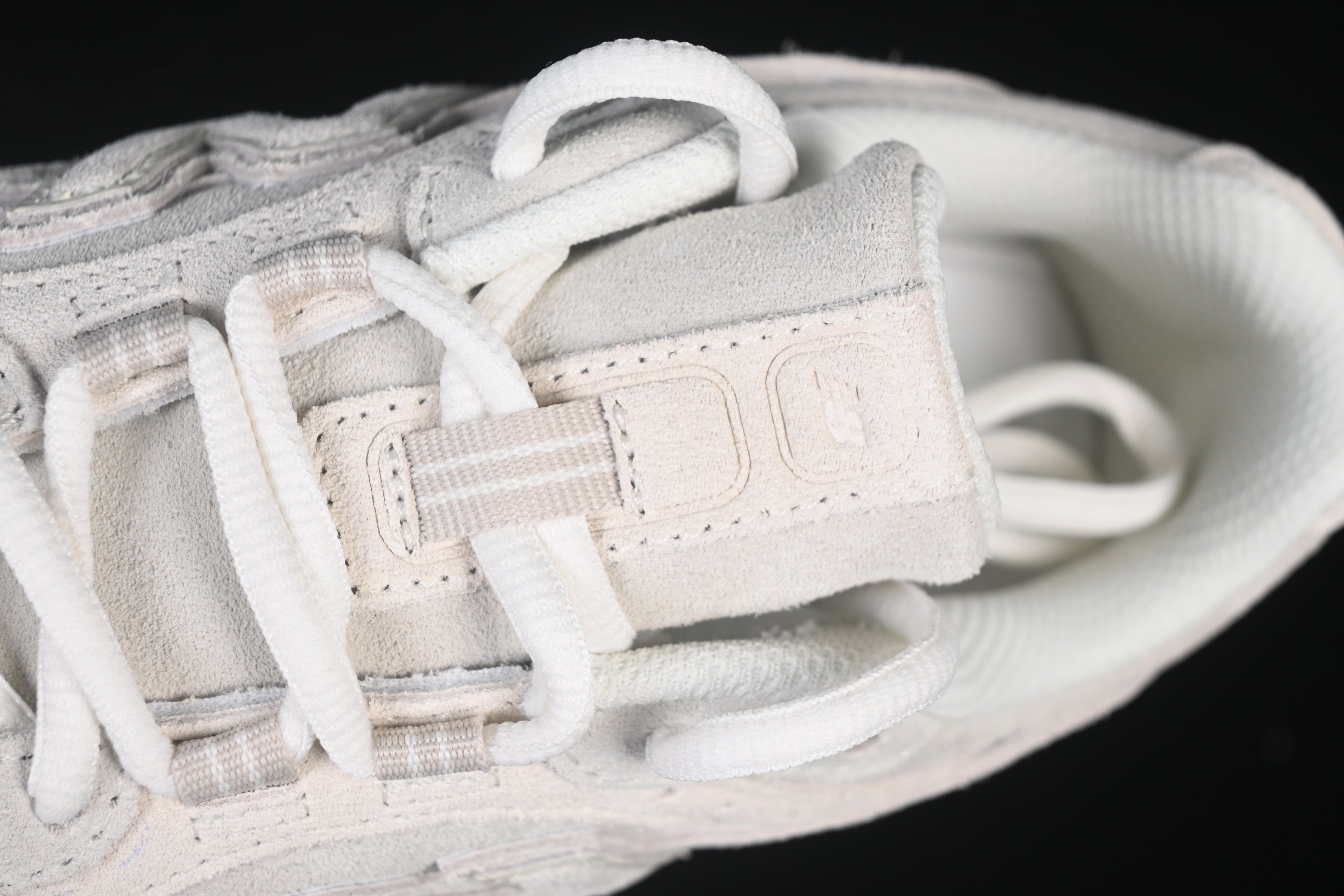 New Balance 204L Timberwolf pronta entrega