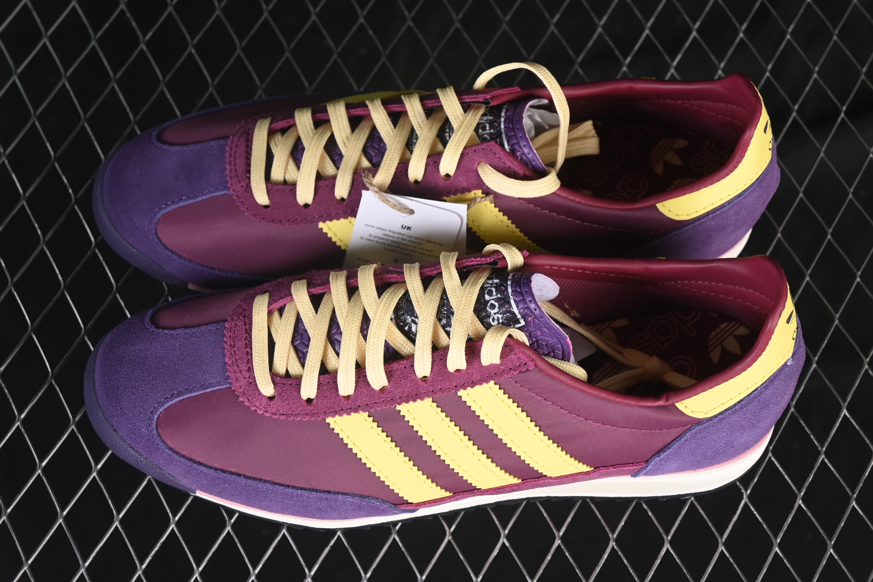 SL 72 Rich Mauve Orange Tint Core Black