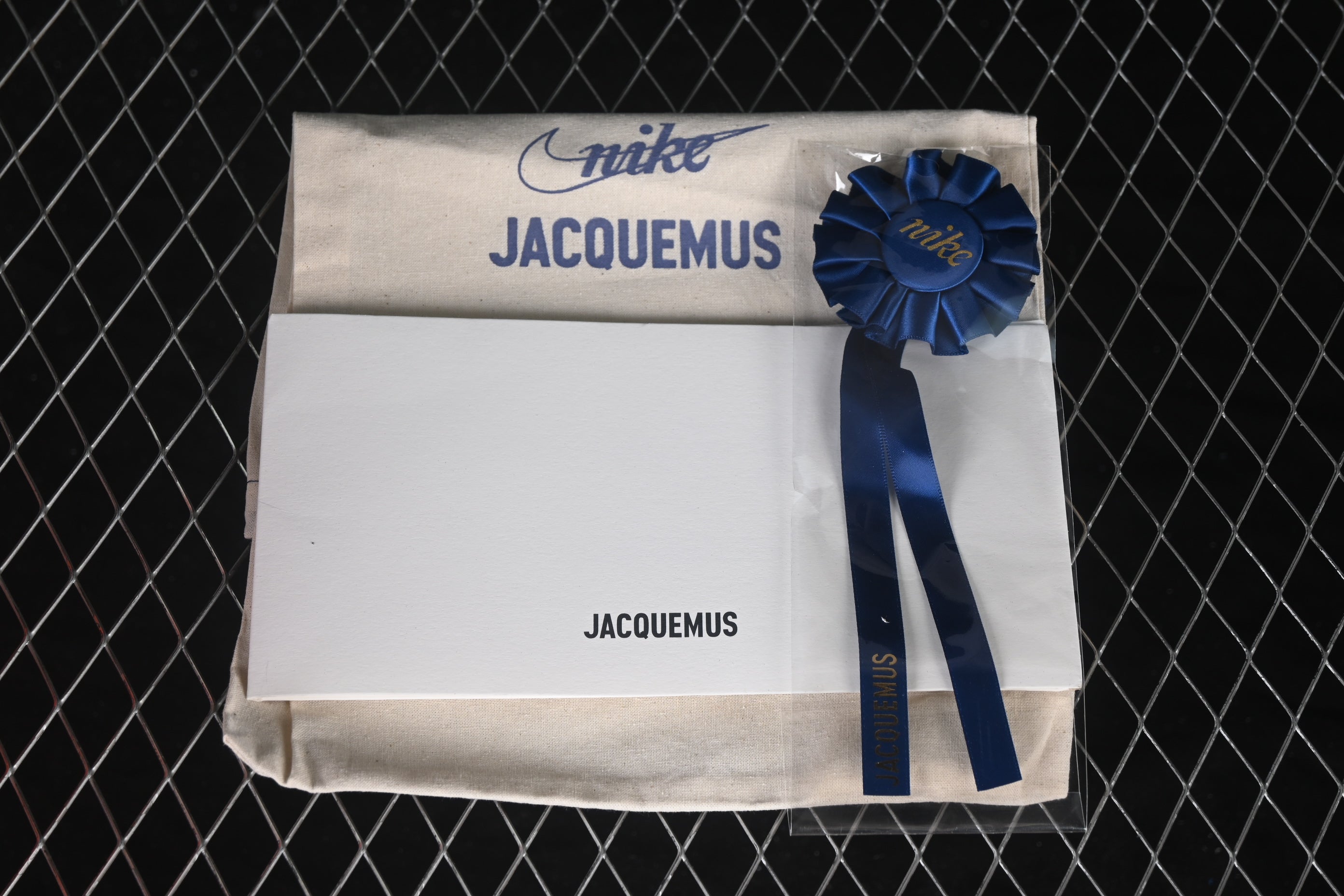 Nike Moon Shoe SP Jacquemus Soft Pearl