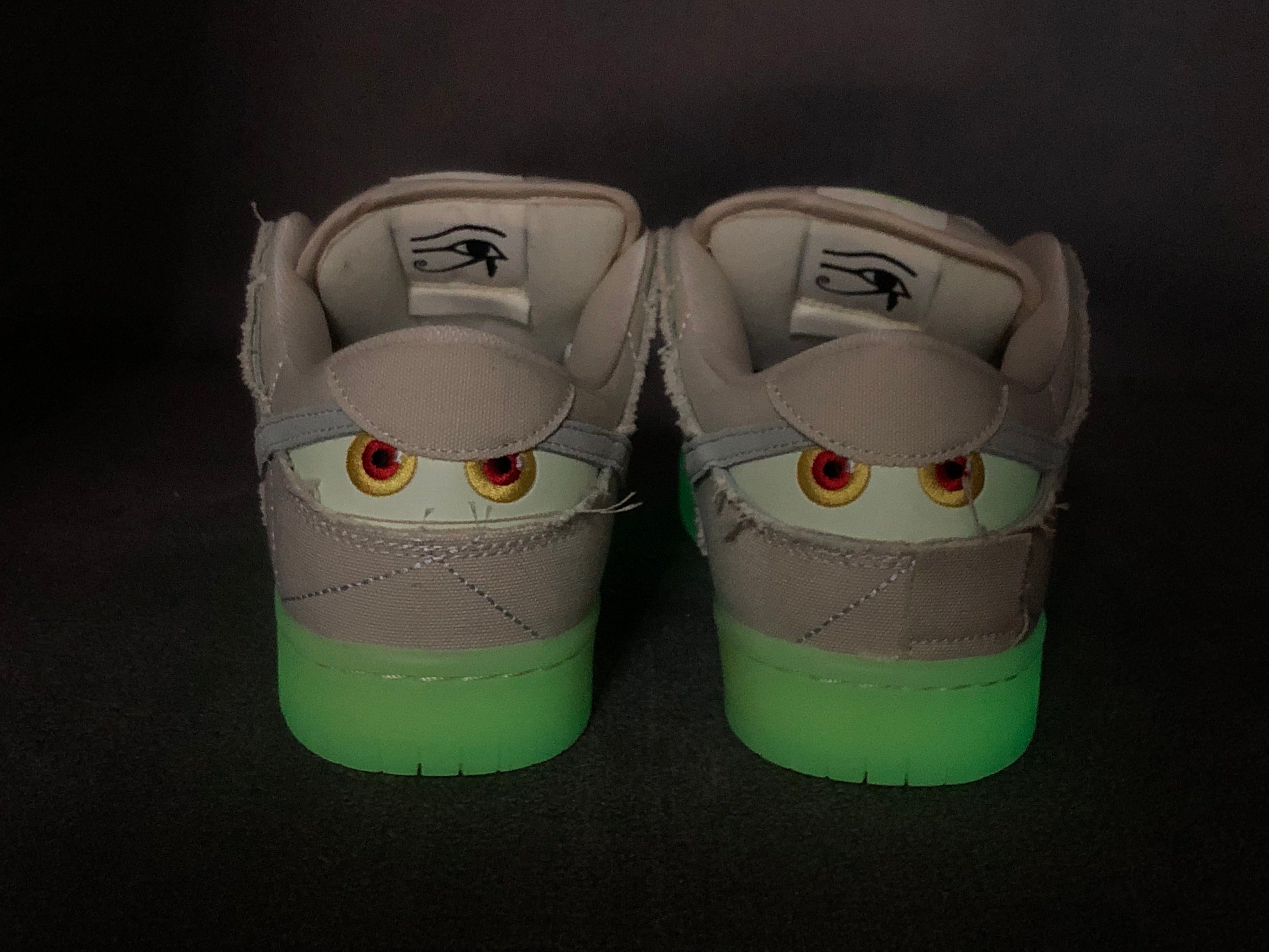 Nike SB Dunk Low Mummy