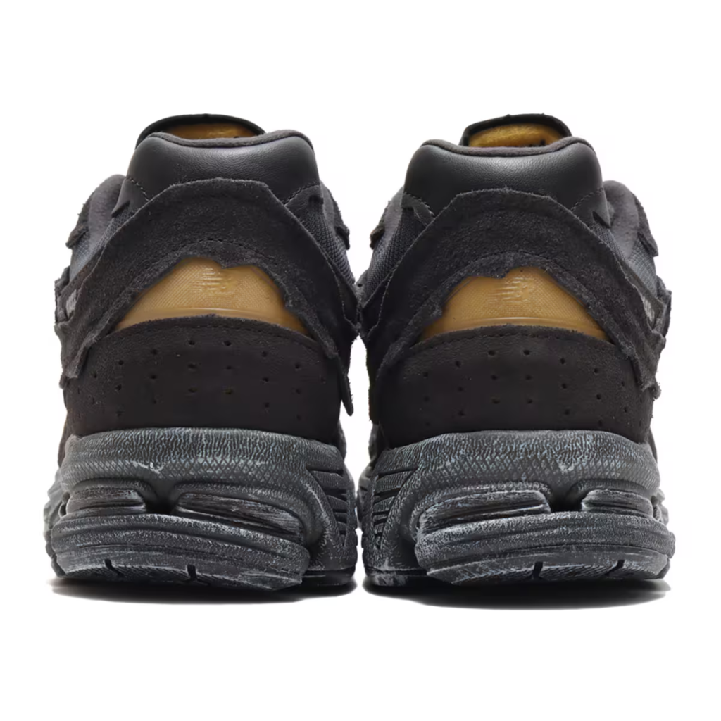 New balance 2002r protection pack phantom