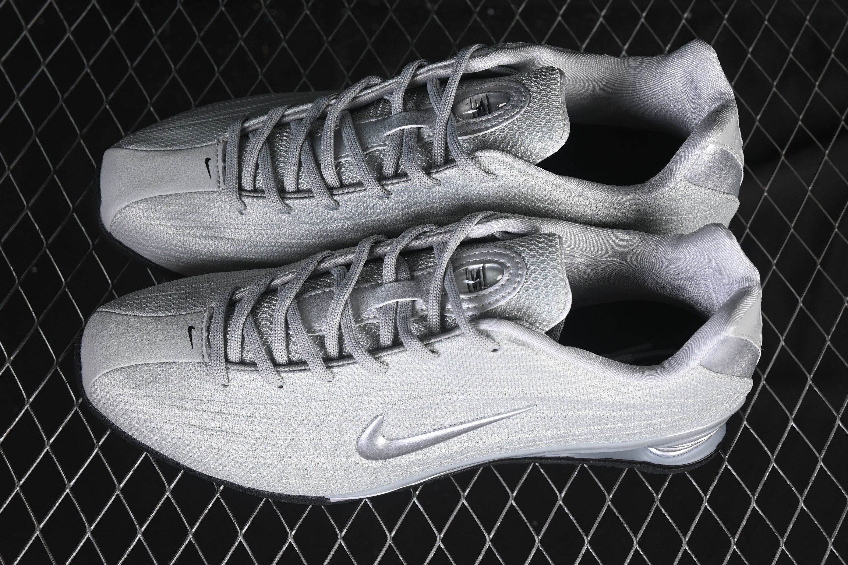 Nike Shox Z Metallic Silver