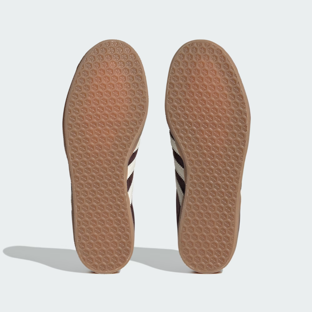 Gazelle indoor shadow brown